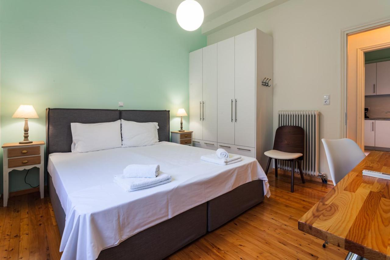 Upscale Modern Escape In The Historic Center Apartment กาลามาตา ภายนอก รูปภาพ