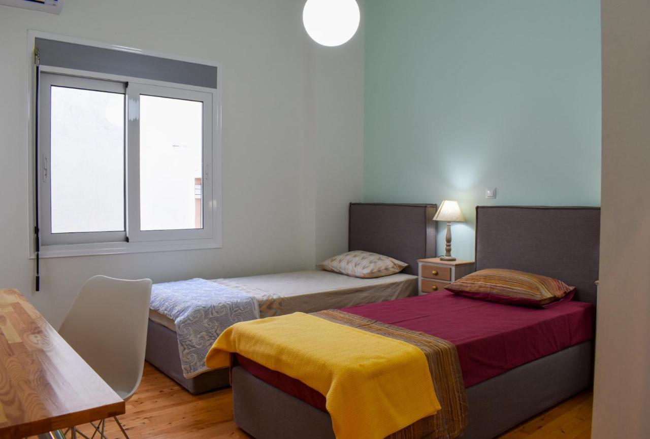 Upscale Modern Escape In The Historic Center Apartment กาลามาตา ภายนอก รูปภาพ